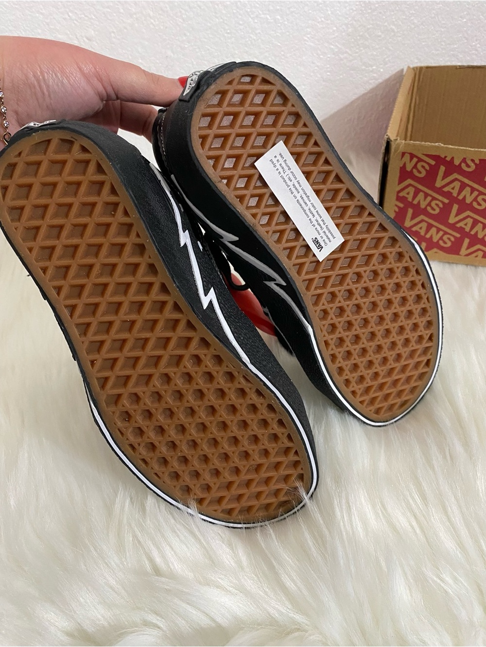 NEW Vans Black High-Top Sneakers with White Lightning Accent - Picture 3 of 8